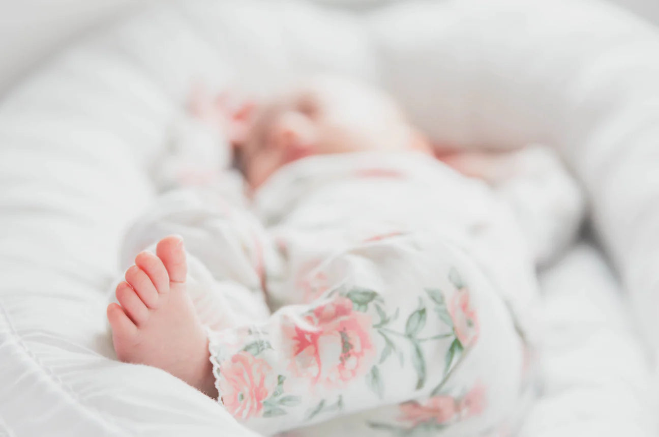 Den nyföddas sömn: Vad är ett normalt sovmönster?